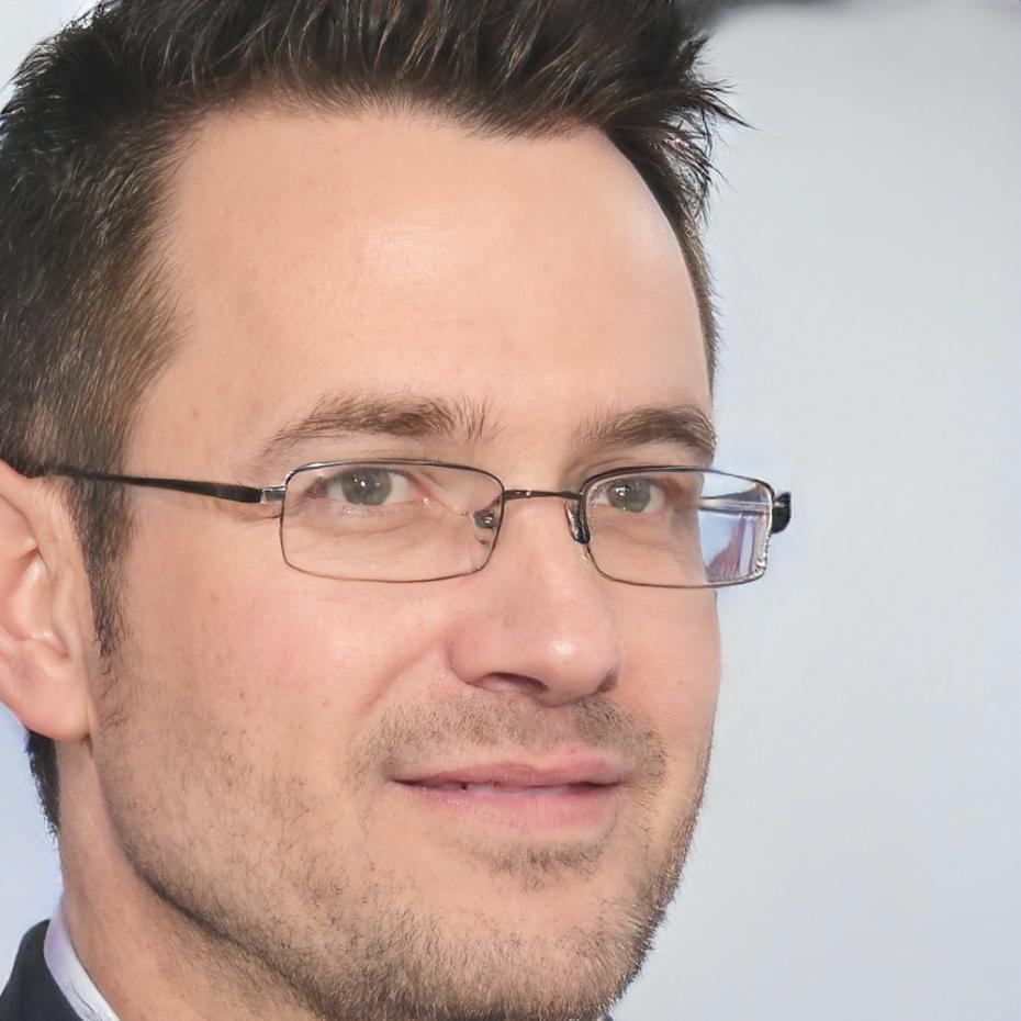 Portrait de Marc Dubois, conseiller financier